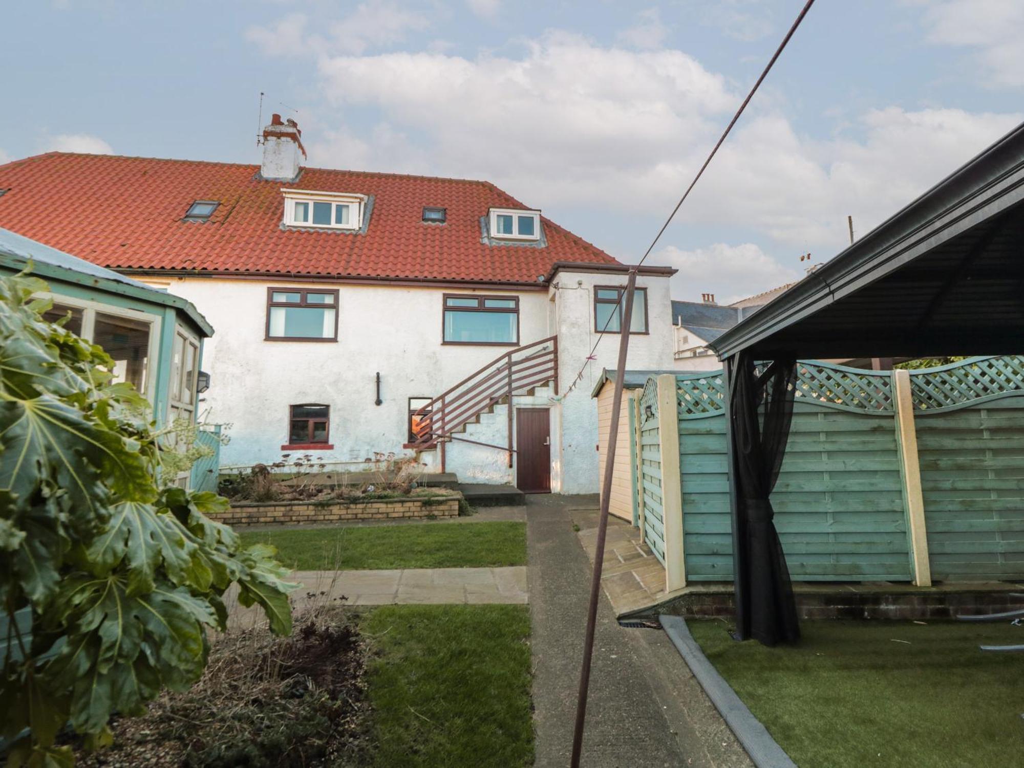 Holiday home Beachcrest Whitby